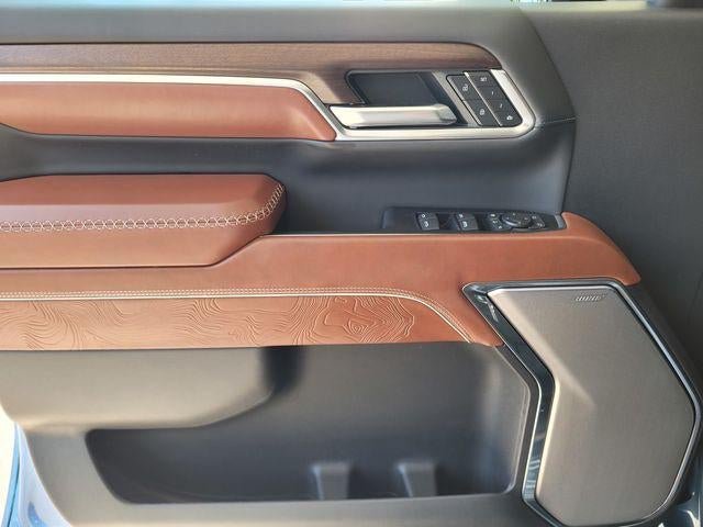 New 2026 GMC Sierra 3500 Denali Ultimate AWD/4WD image 18
