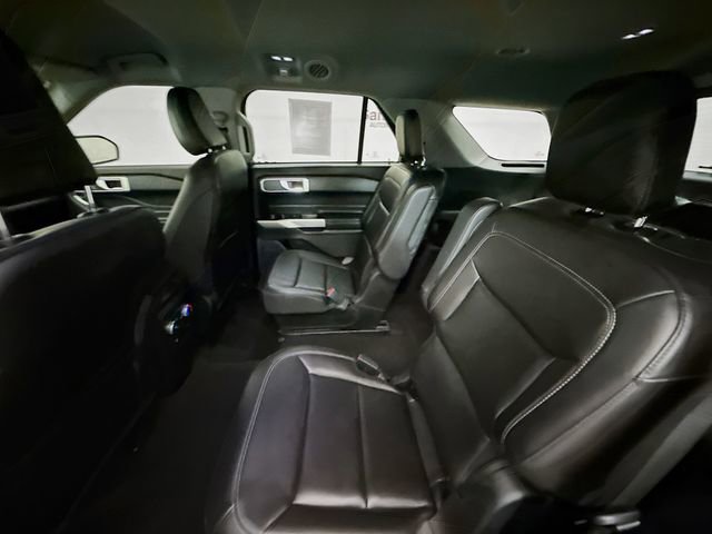 Used 2022 Ford Explorer XLT w/ Equipment Group 202A image 24