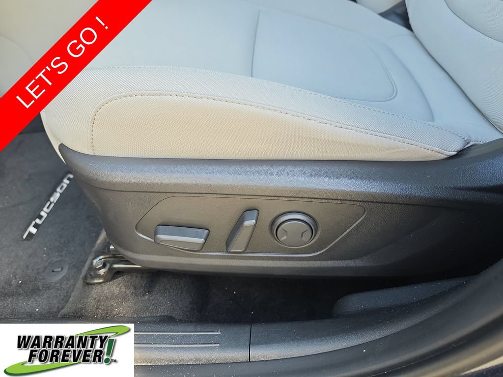 Used 2025 Hyundai Tucson Blue AWD/4WD image 16