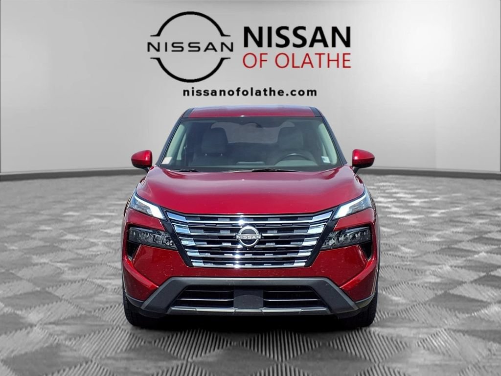 Used 2025 Nissan Rogue SV AWD/4WD image 31