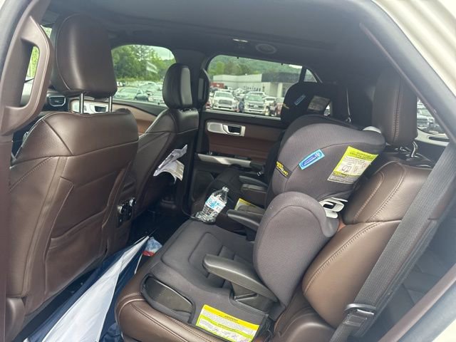 Used 2023 Ford Explorer King Ranch w/ Technology Package AWD/4WD image 25