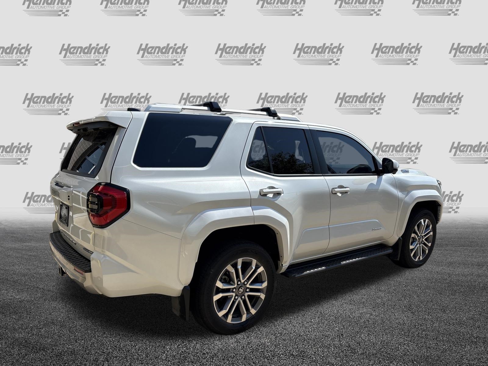 Used 2025 Toyota 4Runner Limited AWD/4WD image 10