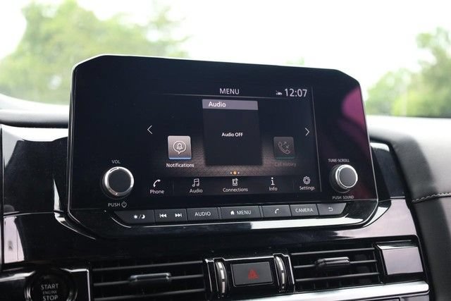 Certified 2025 Nissan Pathfinder SV FWD image 13