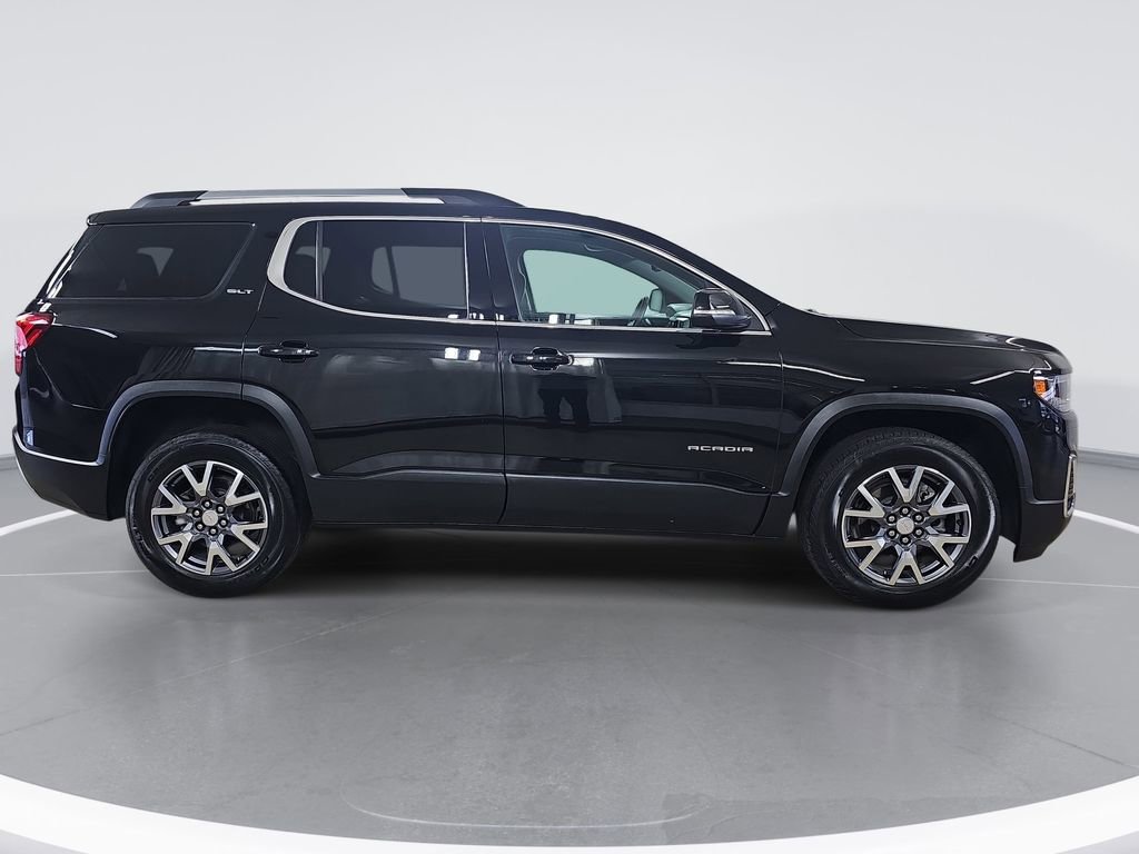 Used 2023 GMC Acadia SLT w/ Preferred Package AWD/4WD image 2