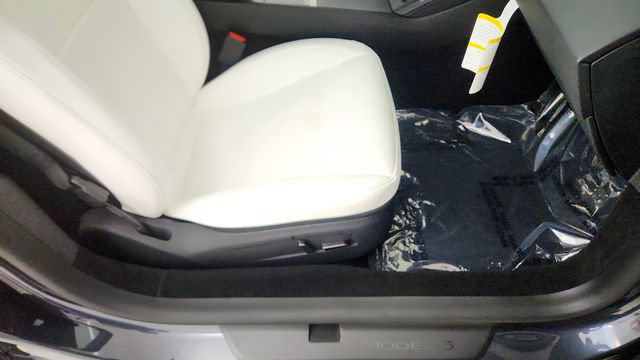 Used 2026 Tesla Model 3 RWD image 36