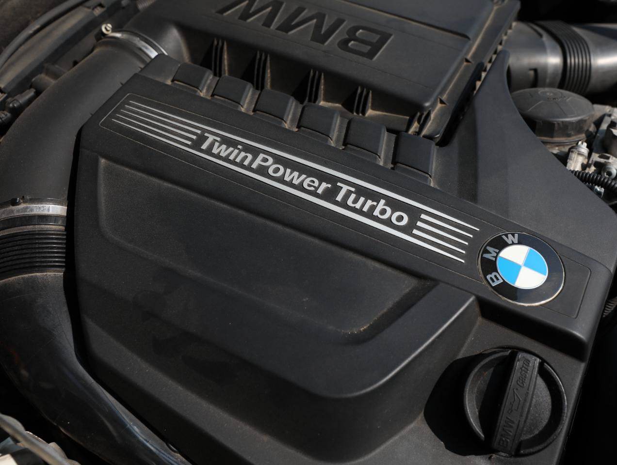 Used 2013 BMW 740Li xDrive AWD/4WD image 30