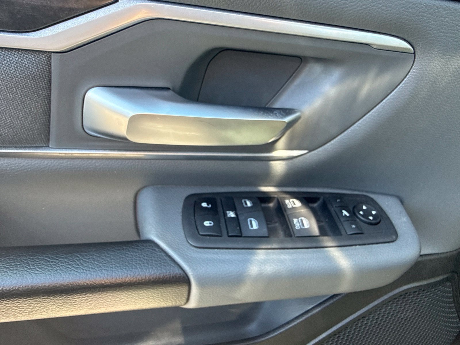 Used 2023 RAM 1500 Big Horn AWD/4WD image 22