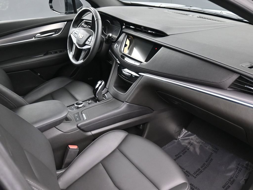 Used 2023 Cadillac XT5 Luxury image 11