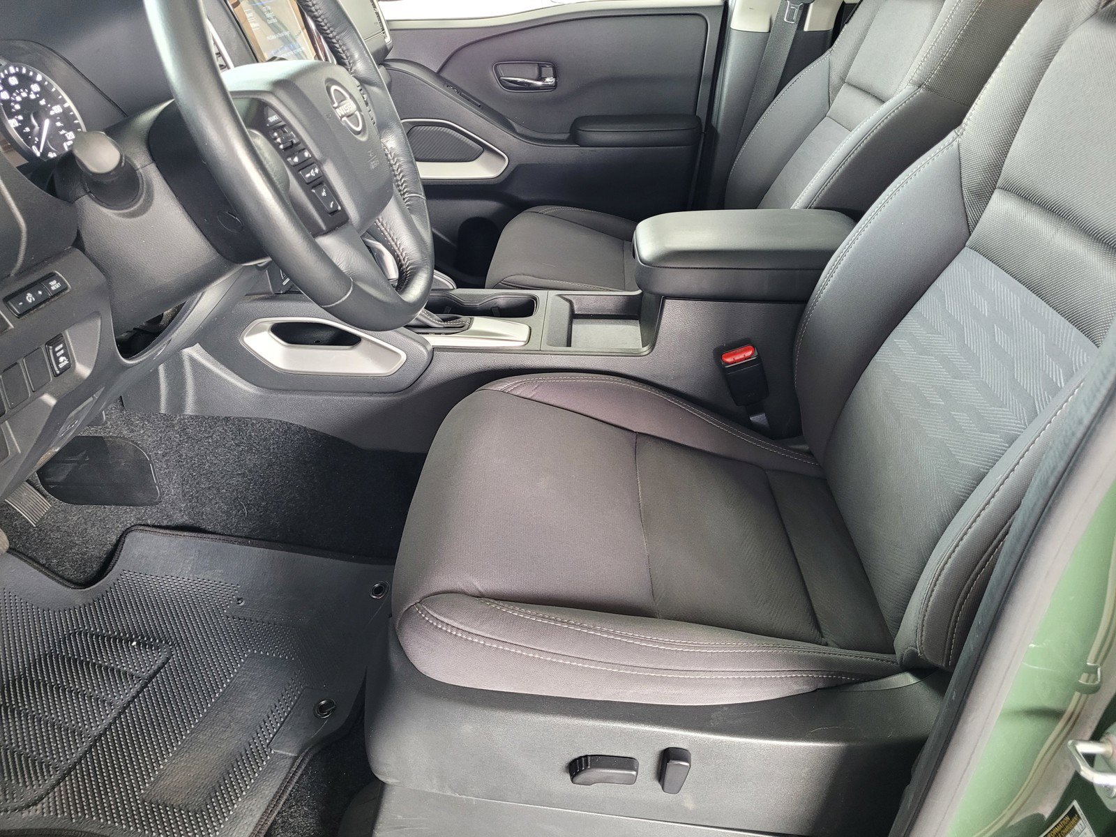 Certified 2023 Nissan Frontier SV w/ SV Convenience Package RWD image 18
