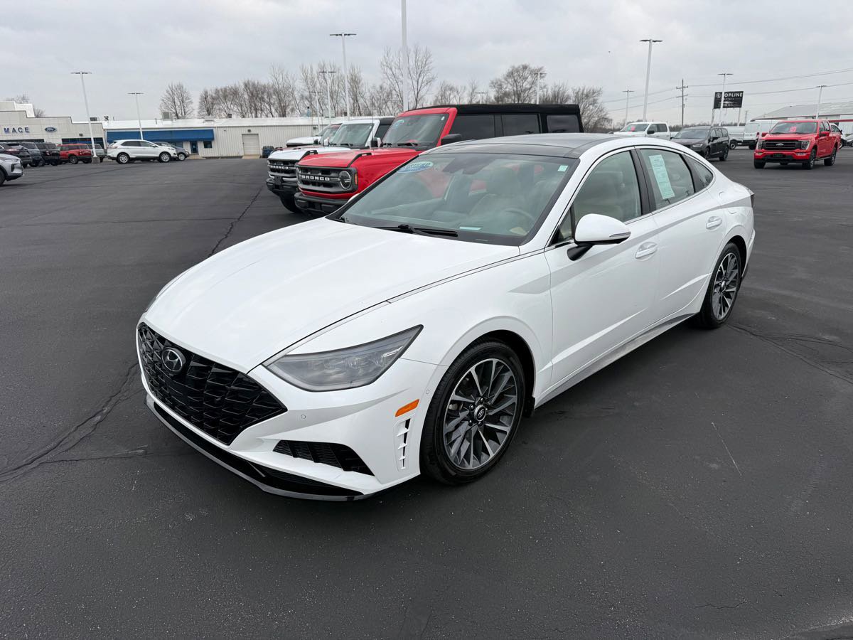 Used 2022 Hyundai Sonata Limited FWD image 1