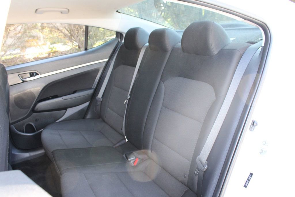 Used 2020 Hyundai Elantra SEL w/ Cargo Package (C1) image 33
