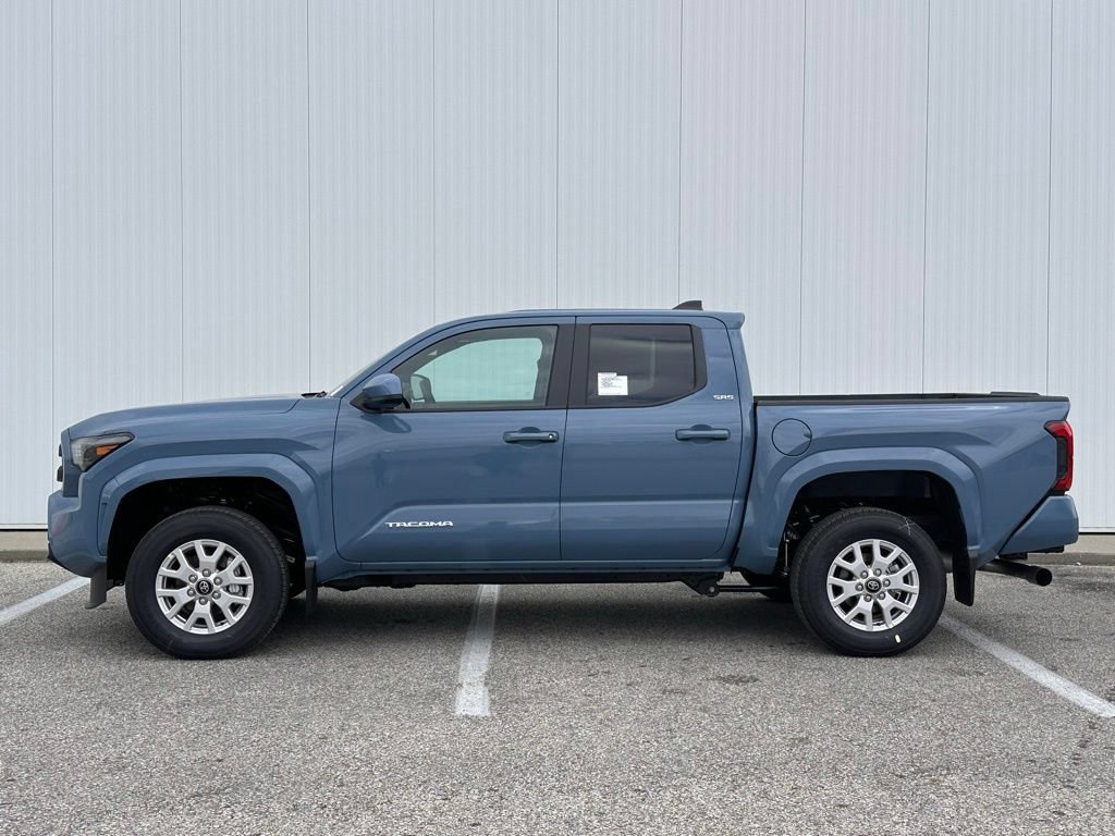 New 2026 Toyota Tacoma SR5 AWD/4WD image 2