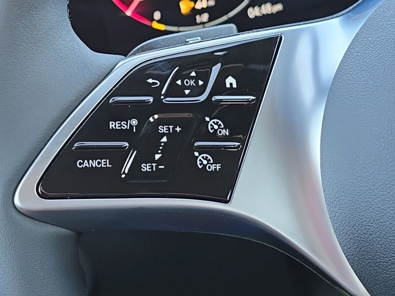 New 2026 Mercedes-Benz C 300 4MATIC Sedan image 20