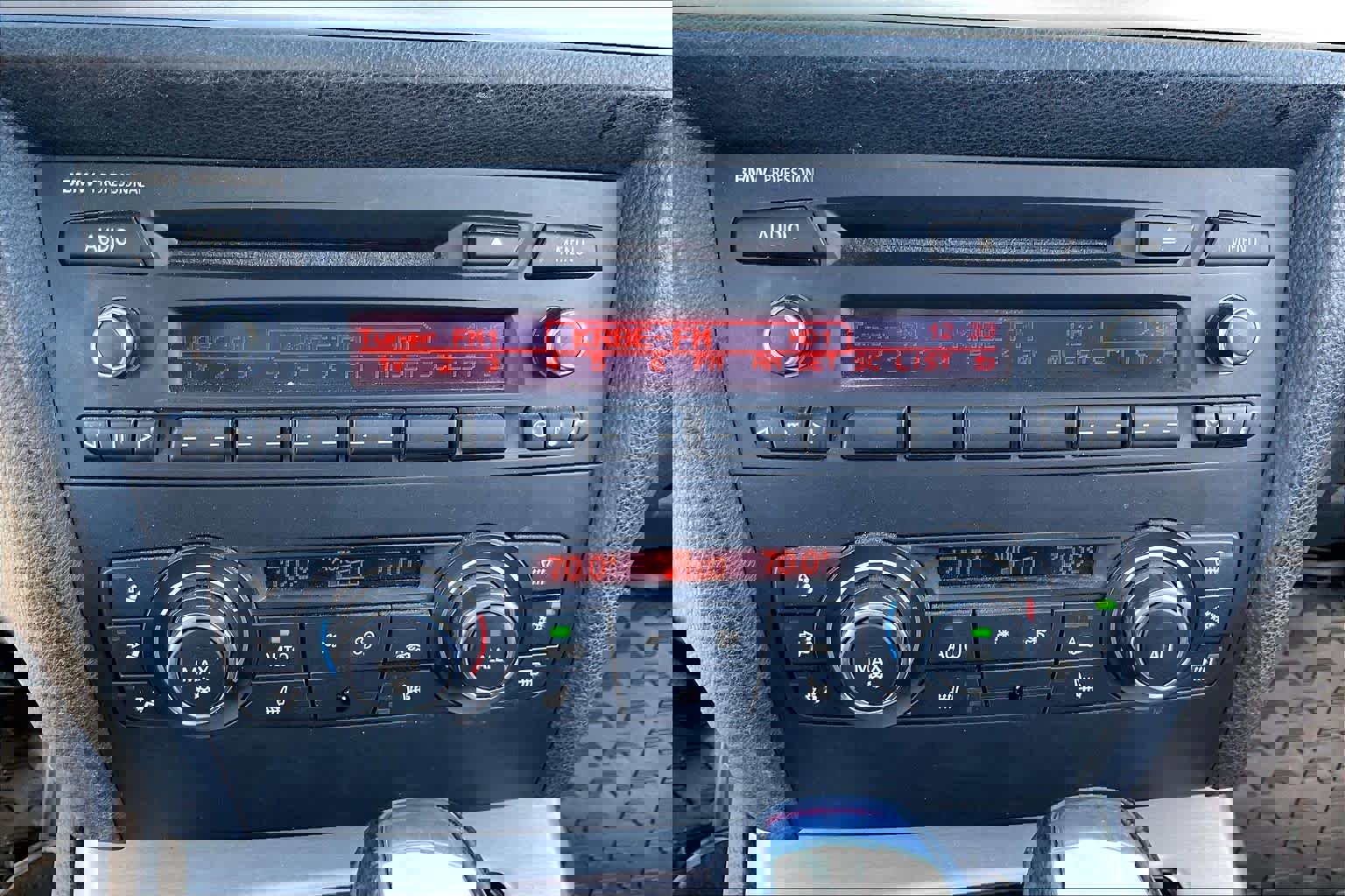 Used 2012 BMW 328i Convertible image 26