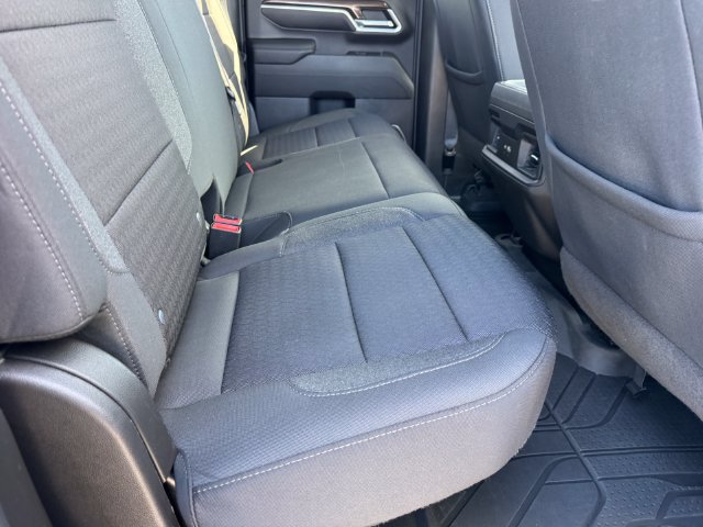 Certified 2024 Chevrolet Silverado 2500 LT w/ Convenience Package RWD image 9