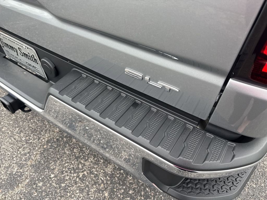 Certified 2026 GMC Sierra 1500 SLT w/ SLT Premium Package AWD/4WD image 39