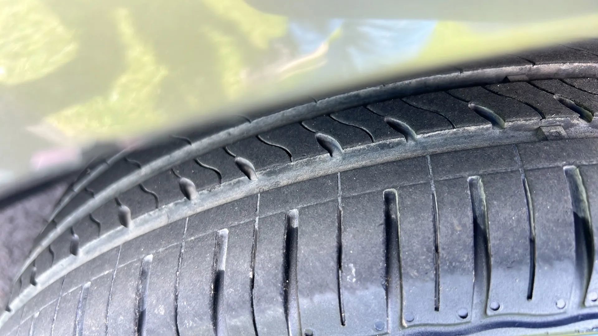 Used 2016 Nissan Versa SV FWD image 29