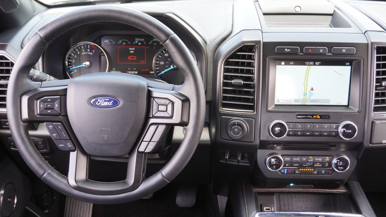 Used 2018 Ford Expedition Limited w/ Equipment Group 301A RWD image 33
