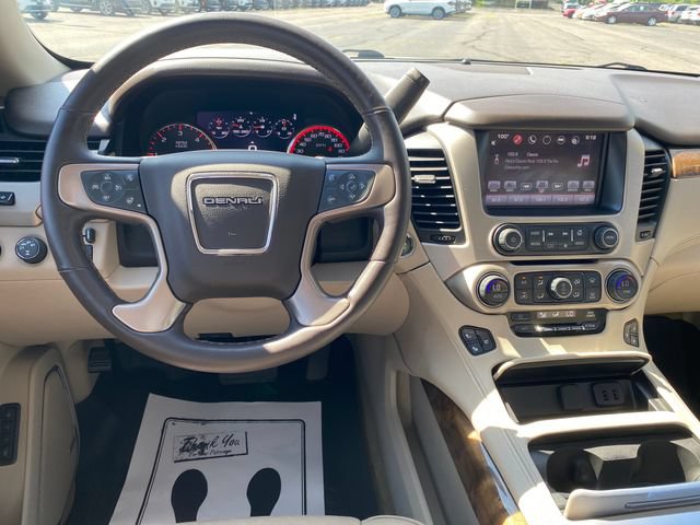 Used 2016 GMC Yukon XL Denali w/ Open Road Package AWD/4WD image 7