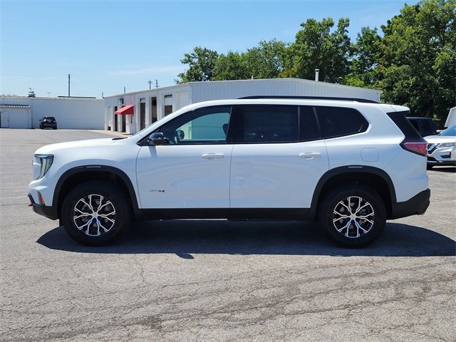 New 2025 GMC Acadia AT4 w/ Luxury Package image 8