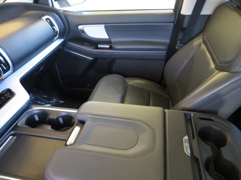 Certified 2025 Ford Expedition Max Active RWD image 19