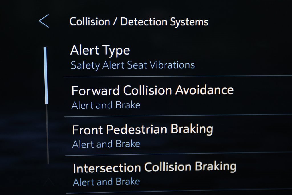 Used 2026 Chevrolet Tahoe Z71 w/ Comfort Package image 35