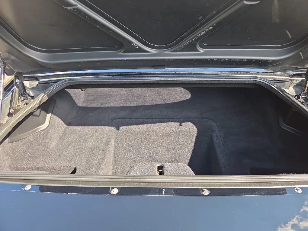 Used 2003 Chevrolet Corvette Z06 w/ Memory Package, 3 Drivers RWD image 12