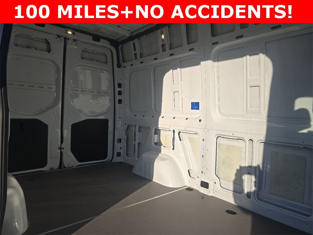 Used 2025 Mercedes-Benz Sprinter 2500 image 14