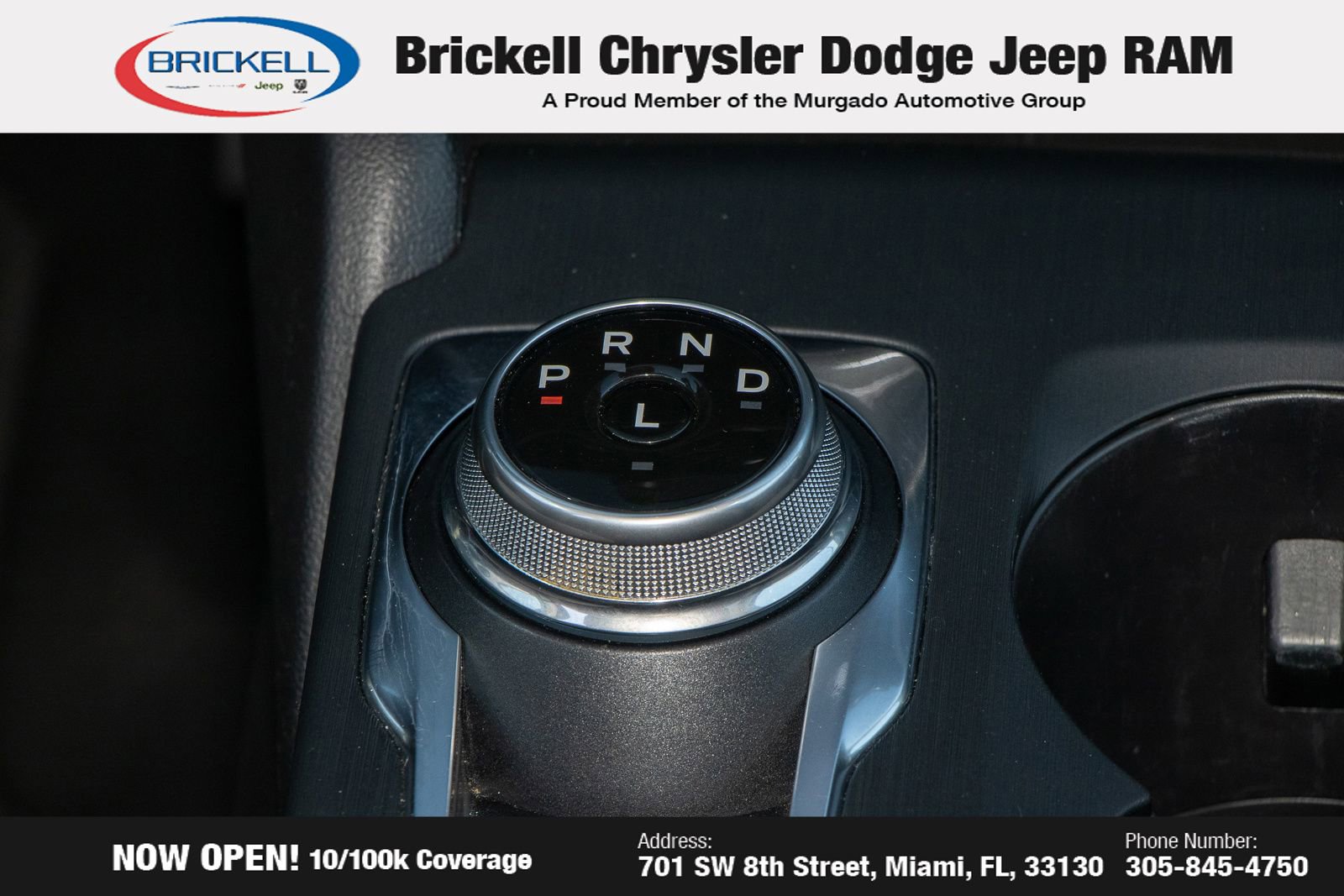 Used 2022 Ford Escape SE w/ SE Sport Appearance Package image 24