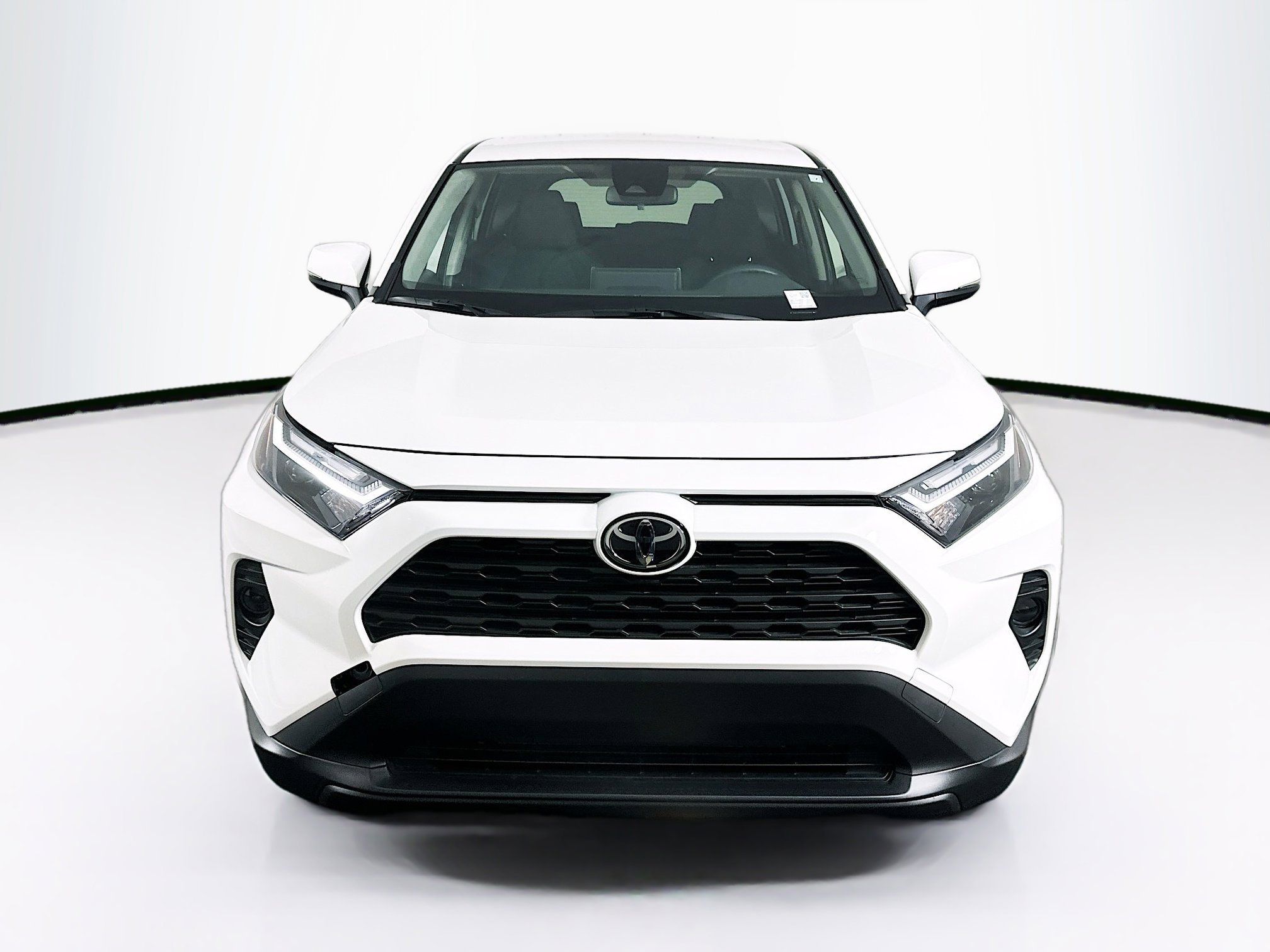 Used 2025 Toyota RAV4 LE FWD image 2