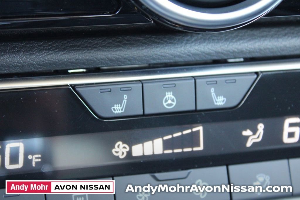 New 2025 Nissan Sentra SV w/ All-Weather Package image 24