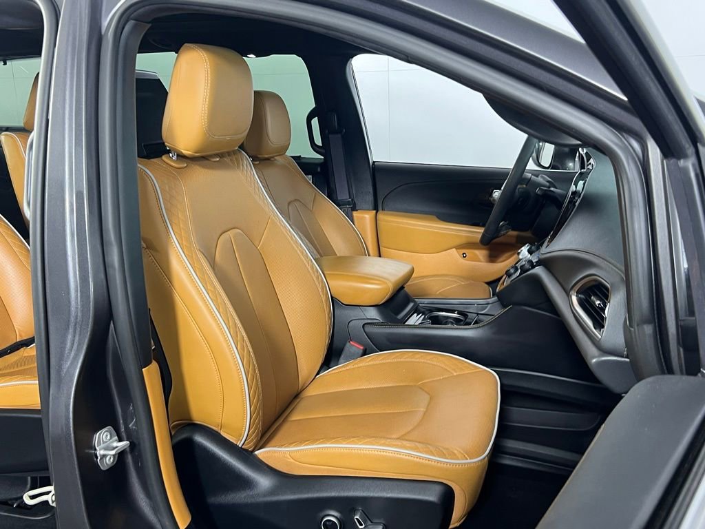 Used 2022 Chrysler Pacifica Pinnacle image 27