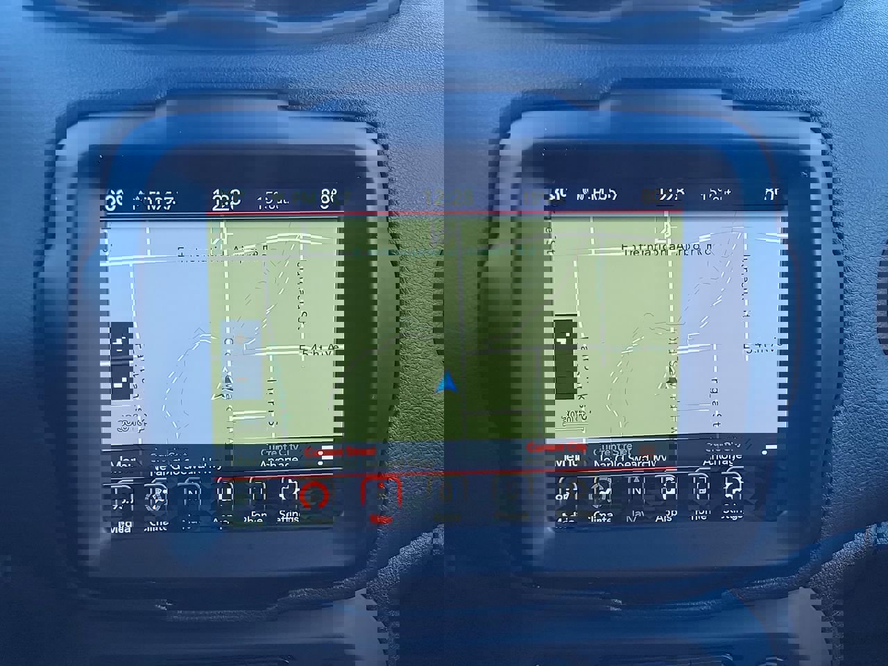 Used 2023 Jeep Renegade Trailhawk image 17