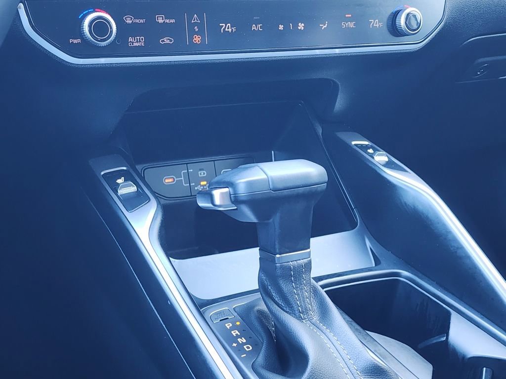 Used 2025 Kia Sorento S image 27