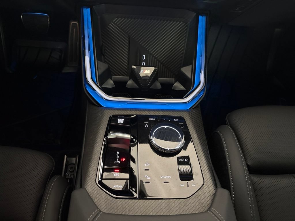 Certified 2026 BMW X3 xDrive30i w/ M Sport Package AWD/4WD image 13