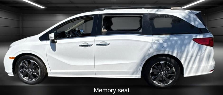 Used 2022 Honda Odyssey Elite image 8