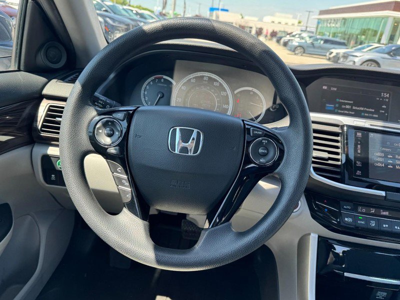 Used 2016 Honda Accord EX image 10