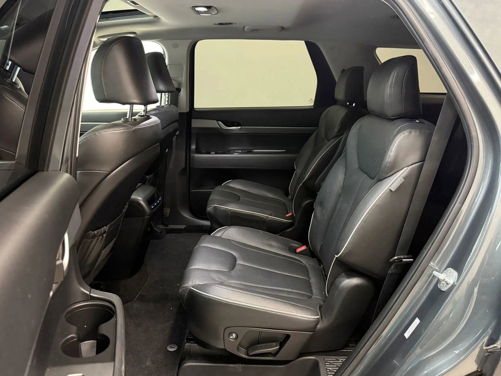Used 2023 Hyundai Palisade XRT w/ Cargo Package FWD image 17