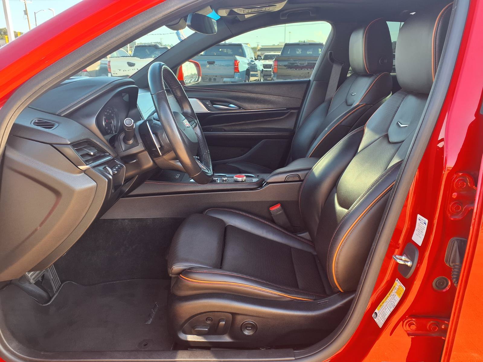 Used 2020 Cadillac CT4 V w/ Climate Package RWD image 25