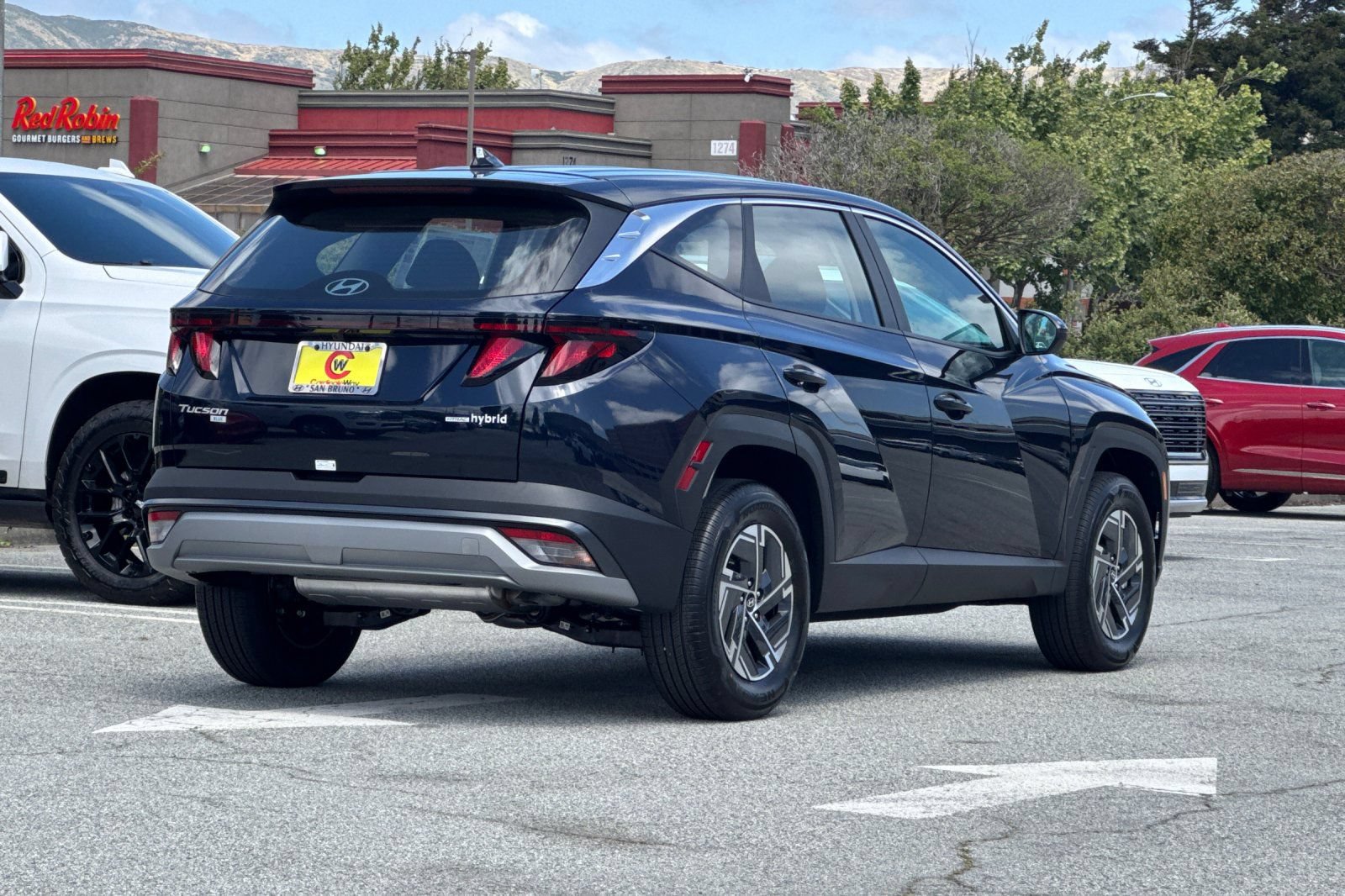 New 2026 Hyundai Tucson Blue SE AWD/4WD image 4