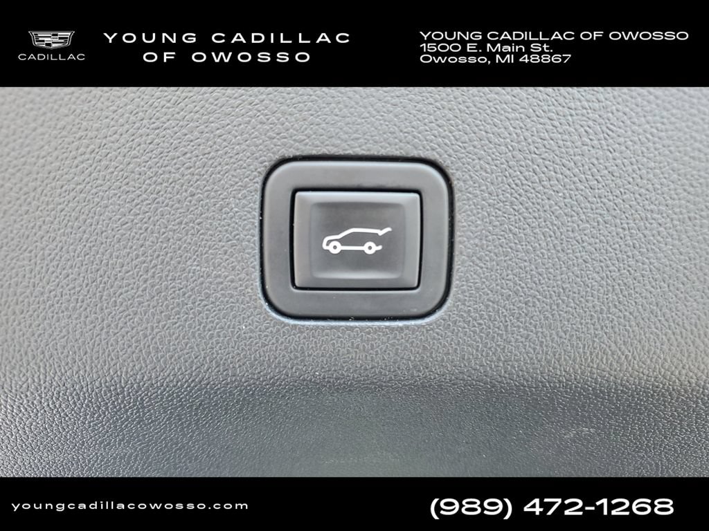 Certified 2024 Cadillac Escalade ESV Premium Luxury w/ LPO, Floor Liner Package AWD/4WD image 34