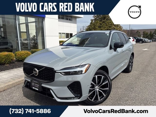 Used 2025 Volvo XC60 B5 Plus AWD/4WD image 1