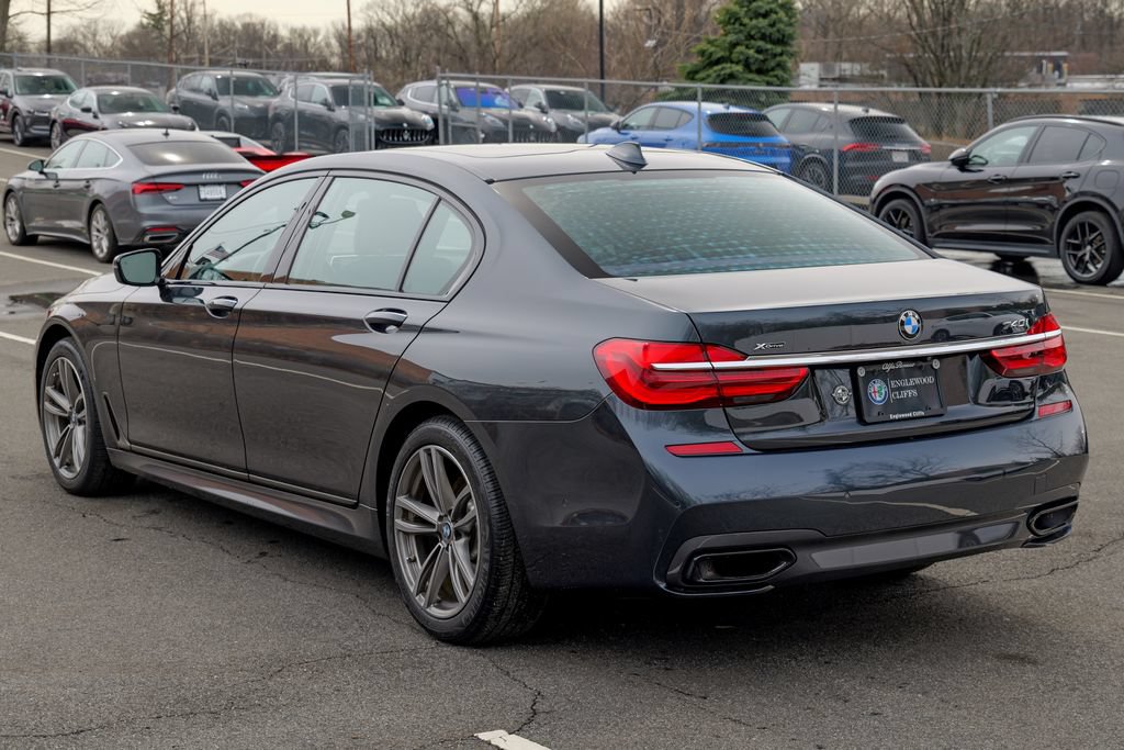 Used 2019 BMW 740i xDrive w/ Executive Package AWD/4WD image 5