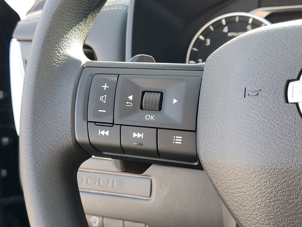 New 2026 Nissan Rogue S FWD image 22