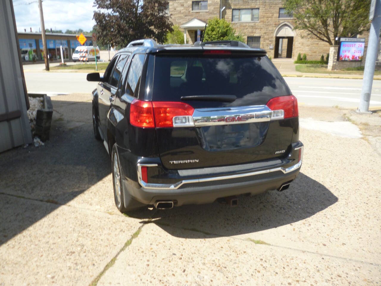 Used 2016 GMC Terrain SLT w/ Open Road Package image 5