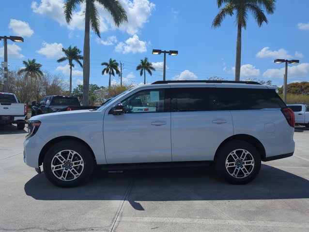 New 2026 Ford Expedition Active RWD image 5