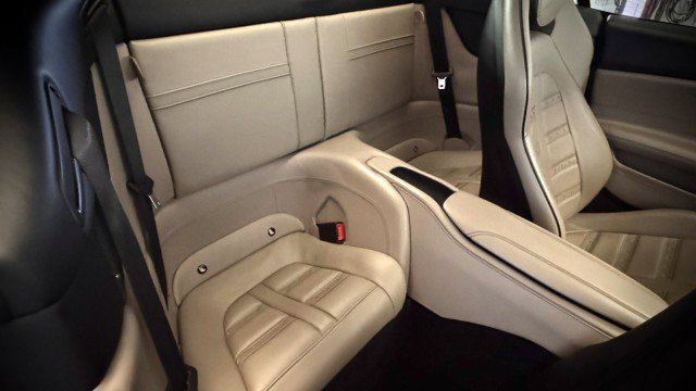 Used 2015 Ferrari California T image 21