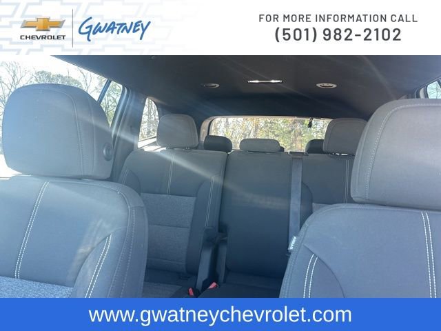 Used 2025 GMC Acadia Elevation FWD image 27