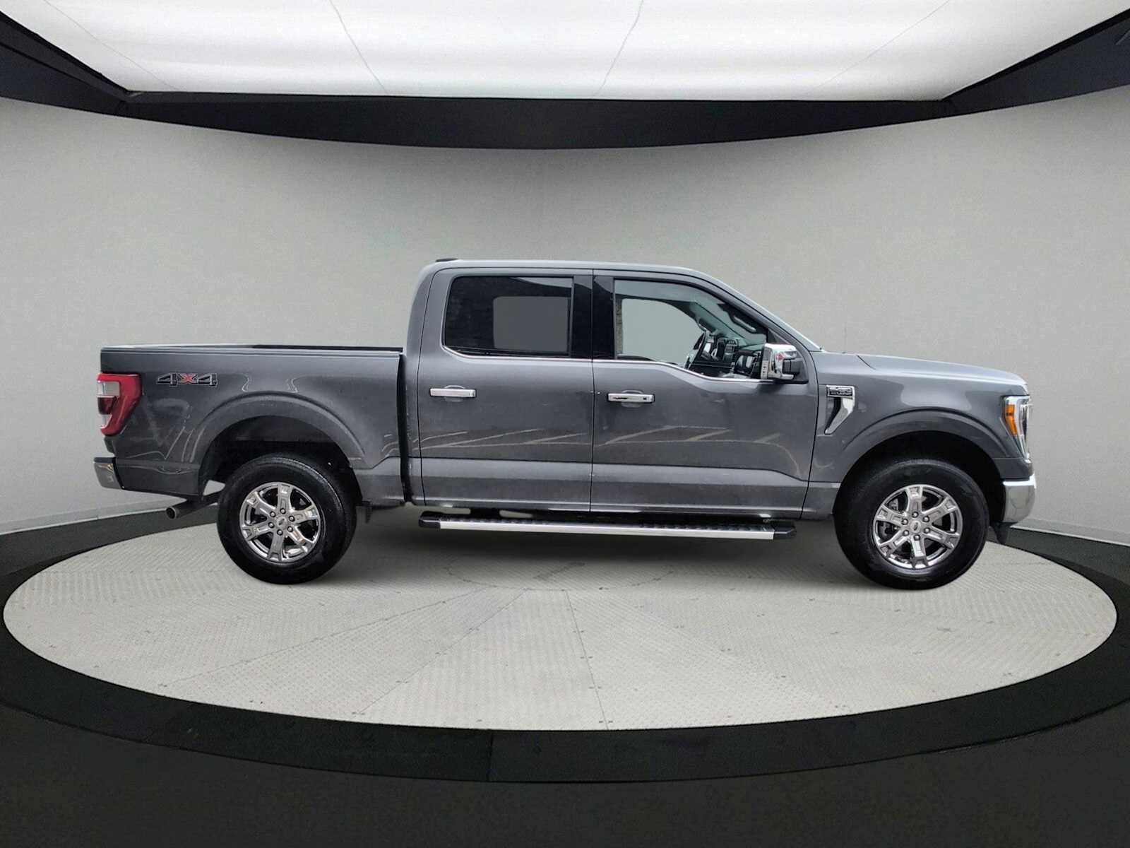 Used 2023 Ford F150 Lariat image 9