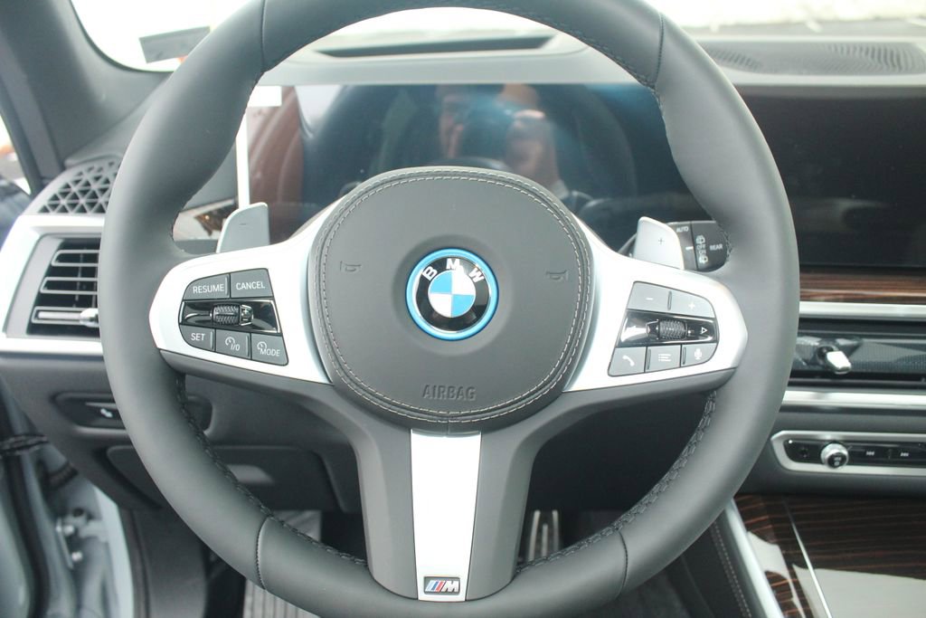 New 2026 BMW X5 xDrive50e w/ M Sport Package image 15
